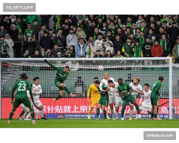 32岁国脚中卫或离队上海海港中甲劲旅有望签下核心强援